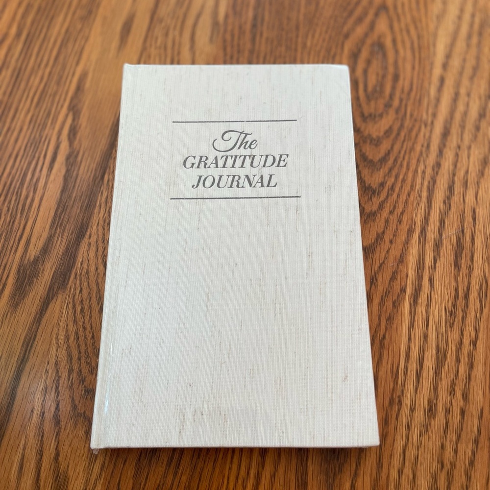Gratitude Journal - Journey to intentional self-care and wellness